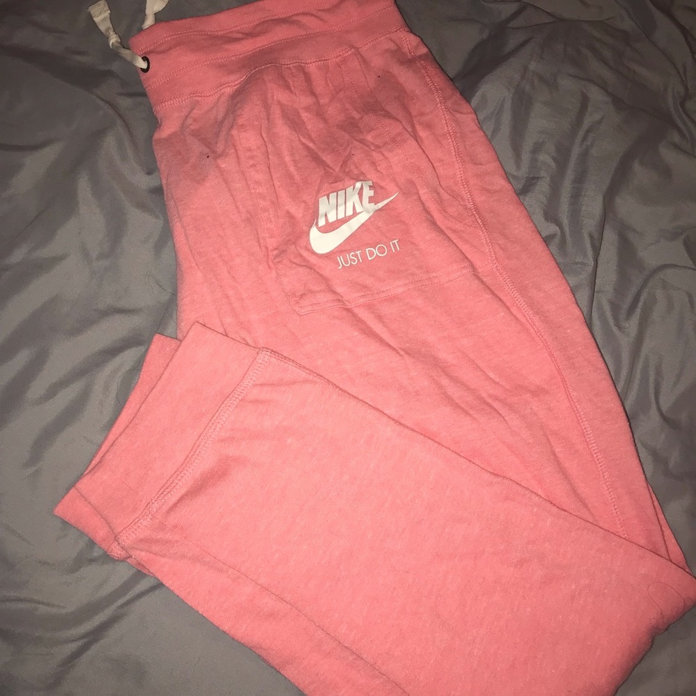 Nike joggers